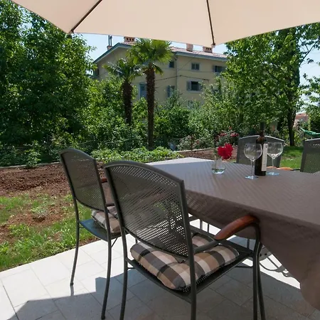 Apartment Tasha'S Home Opatija Exterior photo